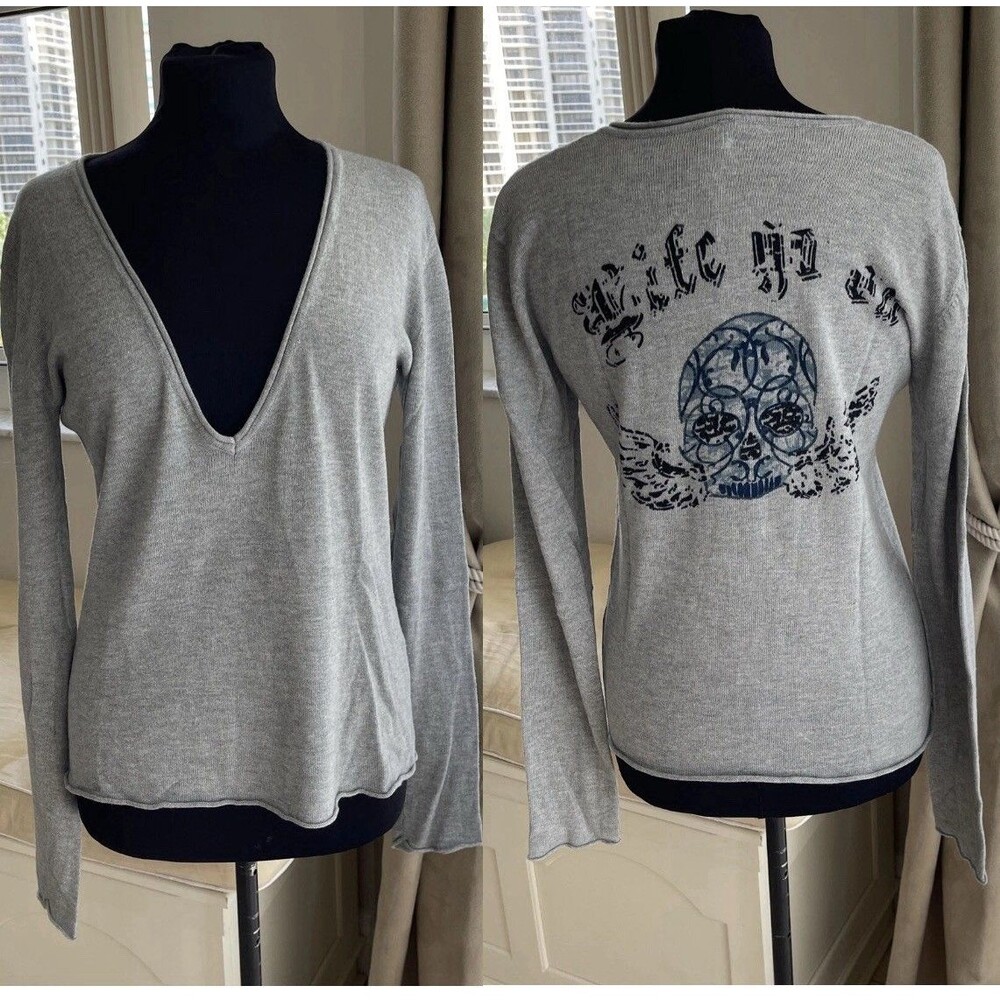 Sweater Womens Sz M Gray , Skull Print , Deep V-Neck Lightweight Modal & Cotton